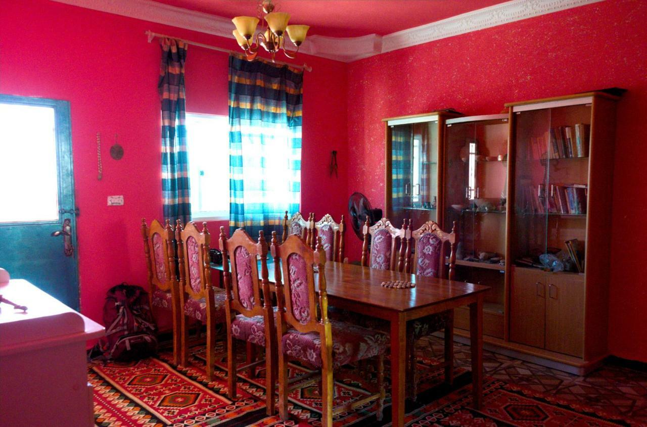 Bedouin Pink Ecohouse Acomodação com café da manhã Wadi Musa Exterior foto